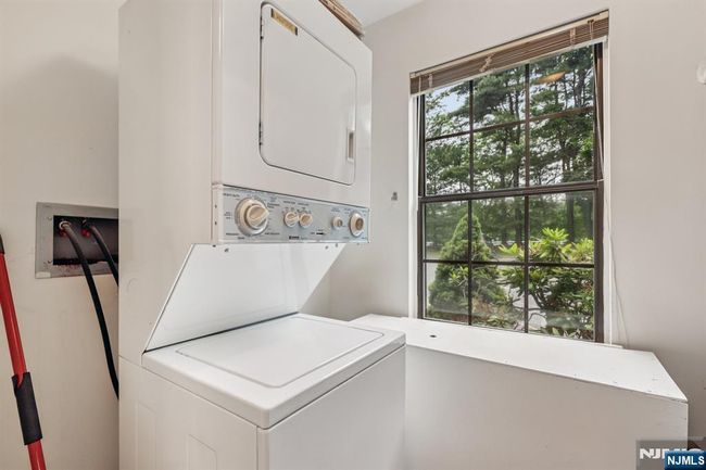 7 Eakens Ct, Condo with 2 bedrooms, 1 bathrooms and null parking in Mahwah NJ | Image 28