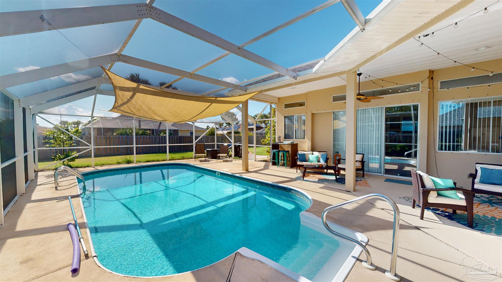 Chandelle Cir, Pensacola, FL 32507