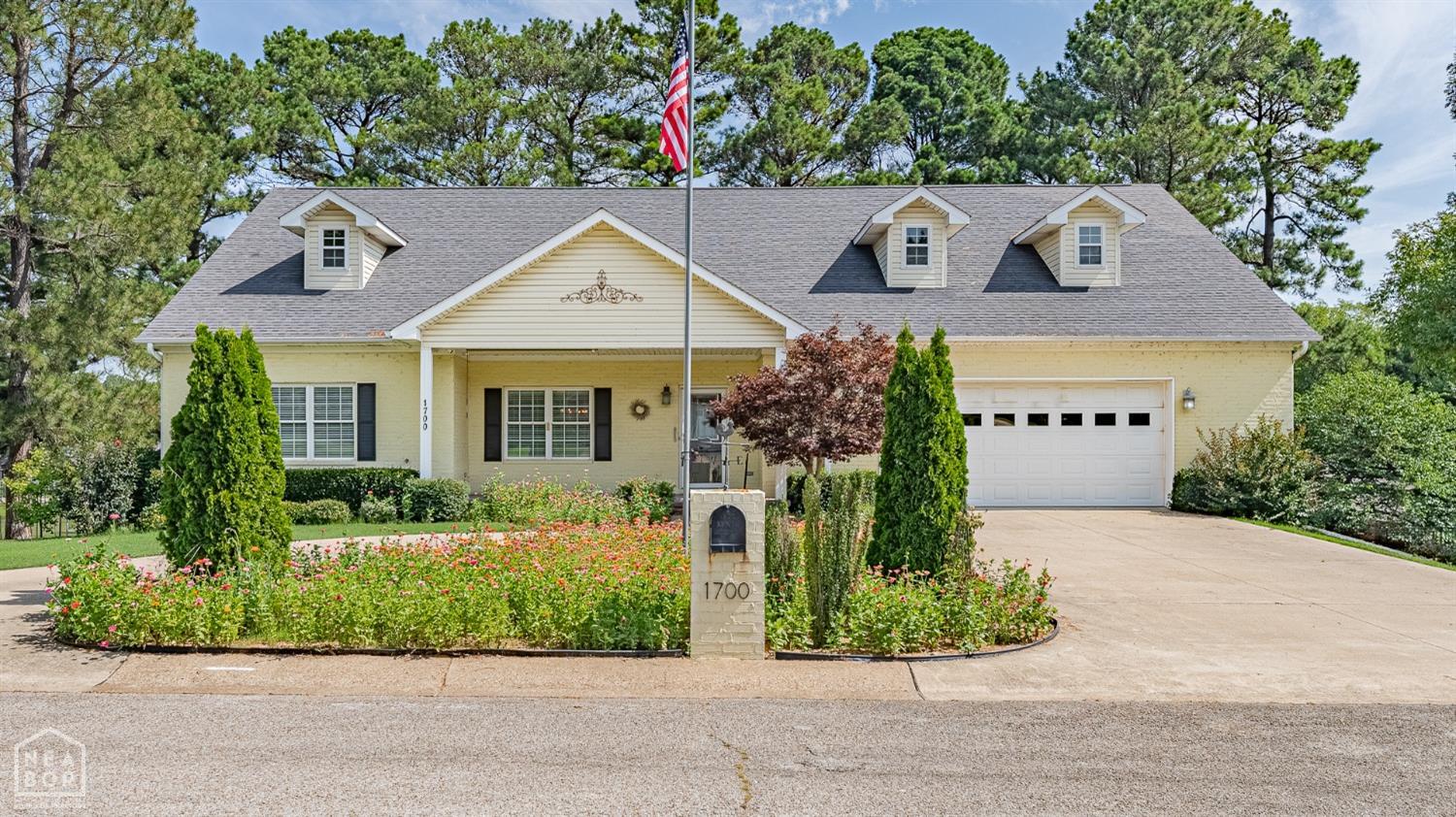 Hazelwood Ct, Jonesboro, AR 72401