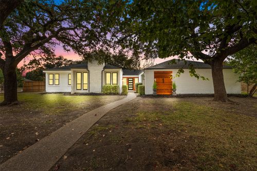 1 Spring Valley Ct, Richardson, TX, 75081-4431 | Card Image