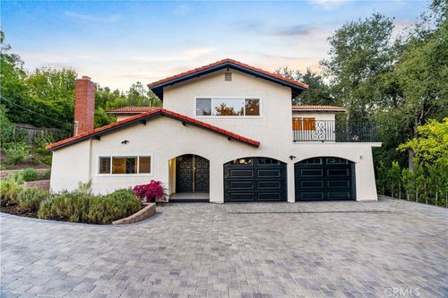 5712 Fairview Pl, Agoura Hills, CA, 91301-2230 | Card Image
