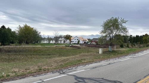 3620 W Club Cir, Mequon, WI, 53092-2723 | Card Image