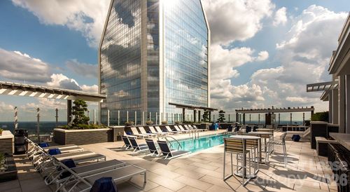 1e-525 S Church St, Charlotte, NC, 28202-1825 | Card Image