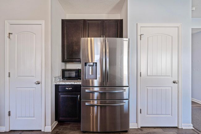 8698 Aconite Dr, House other with 3 bedrooms, 3 bathrooms and null parking in Blacklick OH | Image 8
