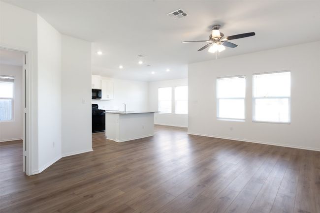 124 Juniper Springs Rd, House other with 3 bedrooms, 2 bathrooms and null parking in Kyle TX | Image 10