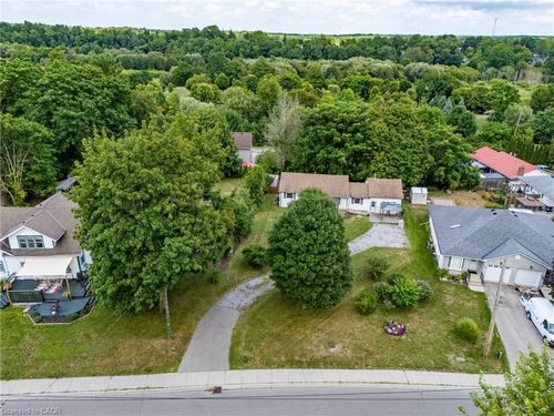 602 St Andrew St, Port Dover, ON, N0A1N0 | Card Image