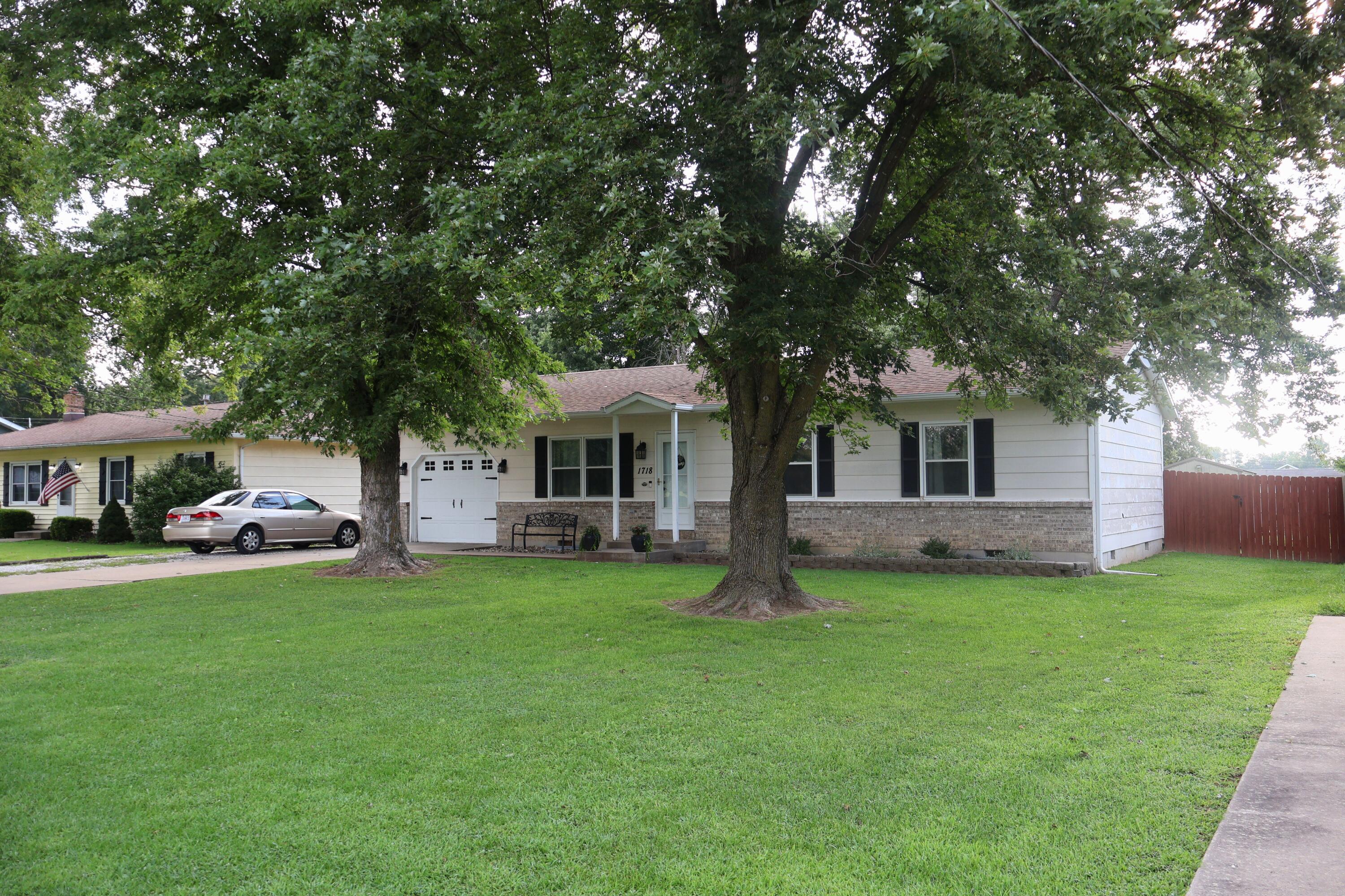 Residential in Moberly