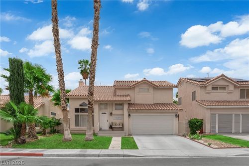 1527 Bent Arrow Dr, North Las Vegas, NV, 89031-1537 | Card Image
