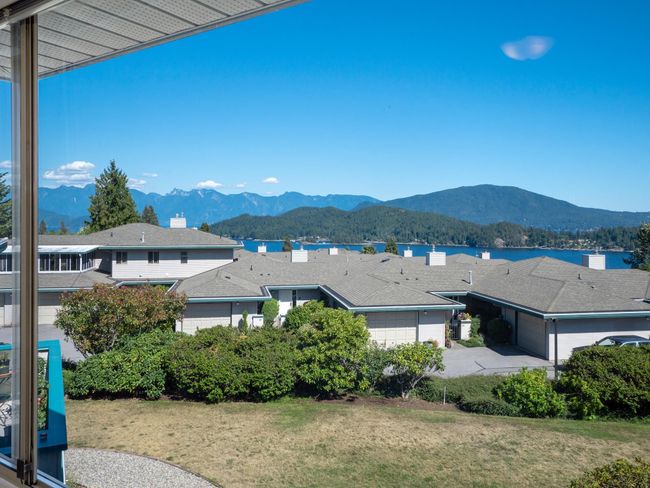 5 - 554 Eaglecrest Drive, Condo with 2 bedrooms, 2 bathrooms and 1 parking in Gibsons BC | Image 25