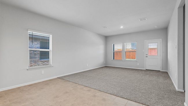 705 Shaded Grove Drive, House other with 3 bedrooms, 3 bathrooms and null parking in Denton TX | Image 10
