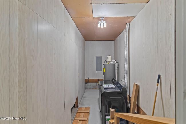 1292 Lake Cole Rd, House other with 3 bedrooms, 2 bathrooms and 1 parking in Midway Park NC | Image 27