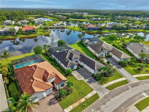 2079 Antigua Ln, NAPLES, FL, 34120-2867 | Card Image
