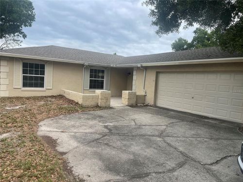 906 Essex Road, BRANDON, FL, 33510 | Card Image