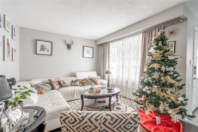 480 Sedan Cres, Home with 4 bedrooms, 2 bathrooms and 3 parking in Oshawa ON | Image 1