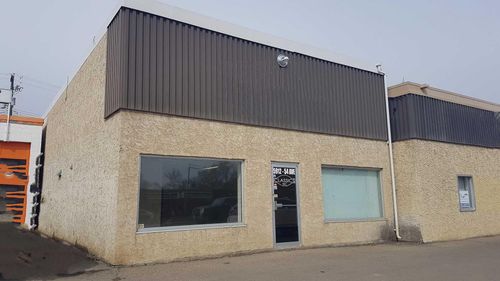 5912 54 Avenue, Red Deer, AB, T4N4M7 | Card Image