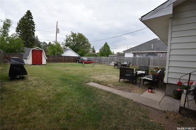 405 1 St St W, House other with 4 bedrooms, 2 bathrooms and 2 parking in Nipawin SK | Image 38