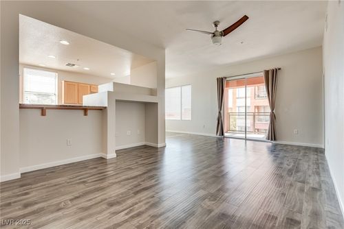 303-35 E Agate Ave, Las Vegas, NV, 89123-6074 | Card Image