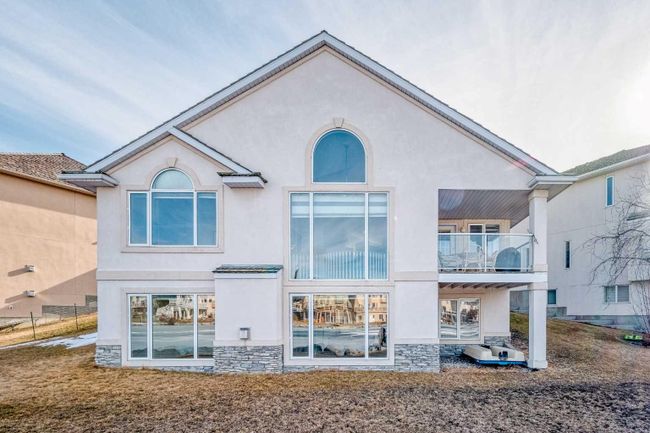 128 Coral Shores Cape Ne, Home with 7 bedrooms, 1 bathrooms and 2 parking in Calgary AB | Image 35