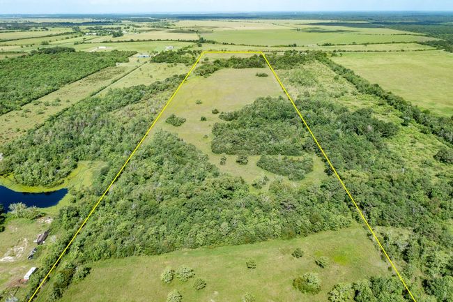 000 N Fm 1724 Rd, Home with 0 bedrooms, 0 bathrooms and null parking in Hankamer TX | Image 21