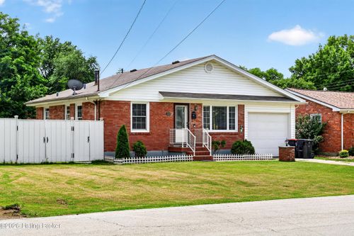1324 Lance Dr, Louisville, KY, 40216-3962 | Card Image