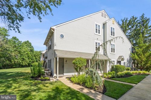 374-374 Delancey Pl, Mount Laurel, NJ, 08054 | Card Image