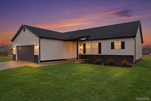 4331 Bridgeport Ct, Inkster, MI, 48141-2804 | Card Image