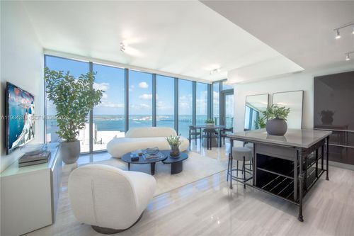 unit-2703-1451 Brickell Ave, Miami, FL, 33131-3814 | Card Image