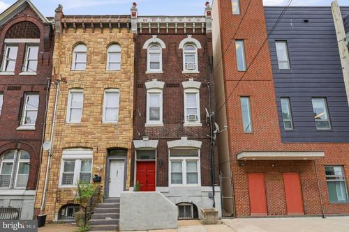 1-2009 N 15th St, PHILADELPHIA, PA, 19121-2301 | Card Image