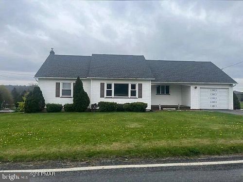 474 Beltzville Dr, KUNKLETOWN, PA, 18058-7845 | Card Image