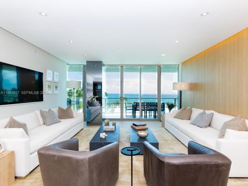 304s-360 Ocean Dr, Key Biscayne, FL, 33149-1634 | Card Image