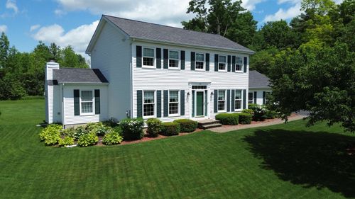 194 Harte Cir, Williston, VT, 05495-5243 | Card Image
