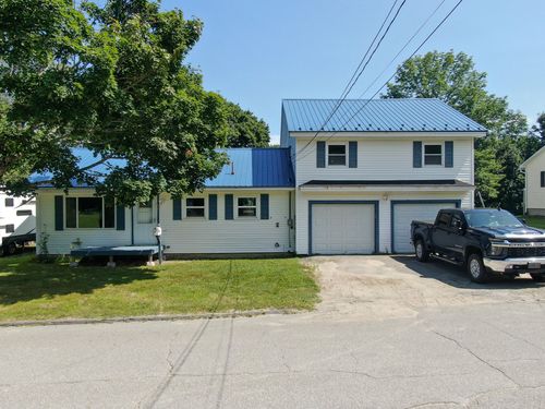26 Hale Street, Lincoln, ME, 04457 | Card Image