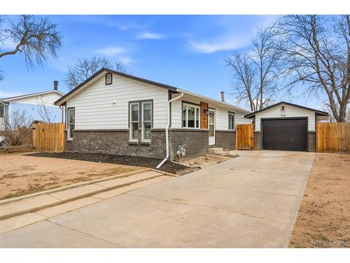 910 Lancaster Ave, Fort Lupton, CO, 80621-2504 | Card Image