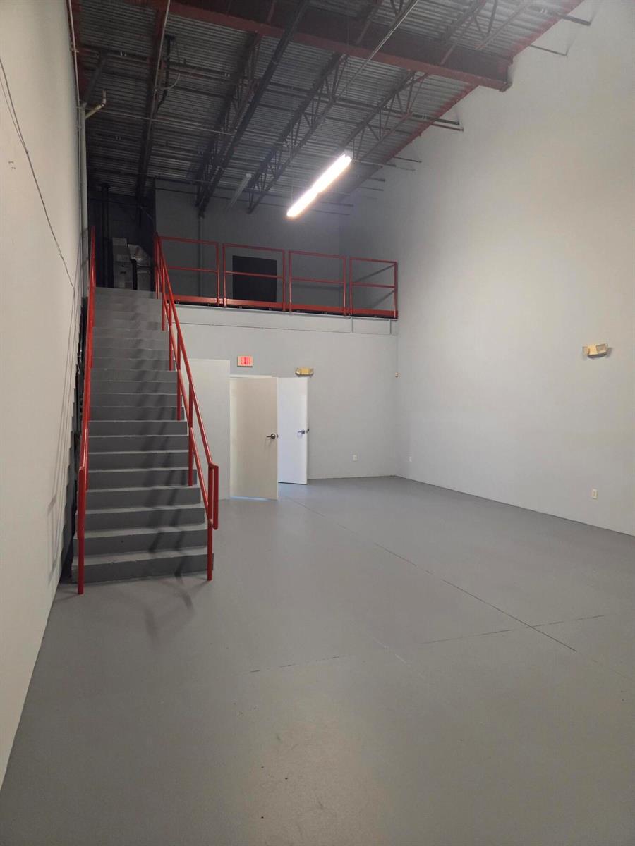 Commercial Sale in West Palm Beach 4