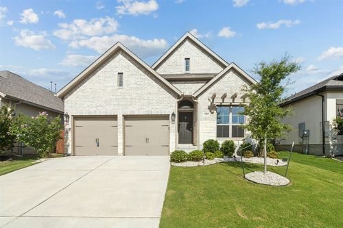 745 Blue Oak Blvd, San Marcos, TX, 78666-3311 | Card Image