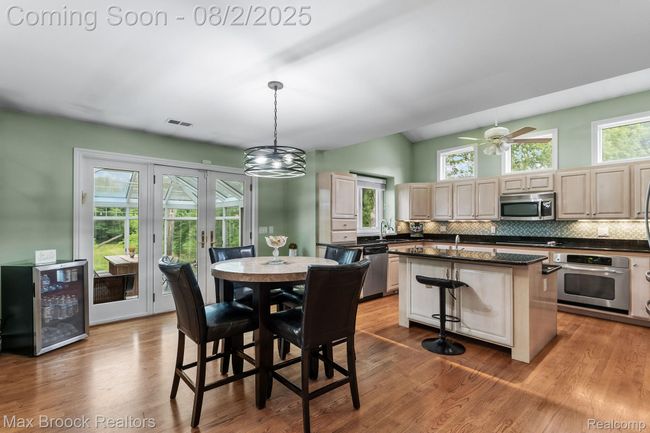 10-web-or-mls-A0103036.jpg | Image 6