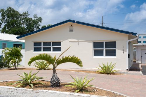 158 E 23rd St, Riviera Beach, FL, 33404-4510 | Card Image