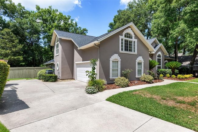 PLENTY OF EXTRA PARKING BY SIDE ENTRY GARAGE | Image 73