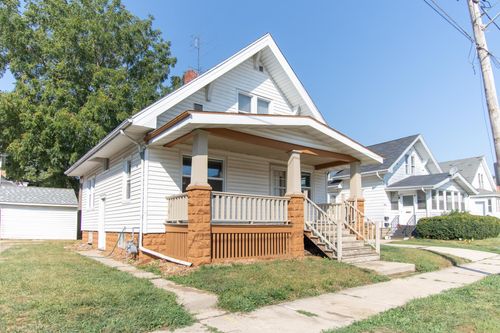 3916 10th Ave, Kenosha, WI, 53140-5543 | Card Image