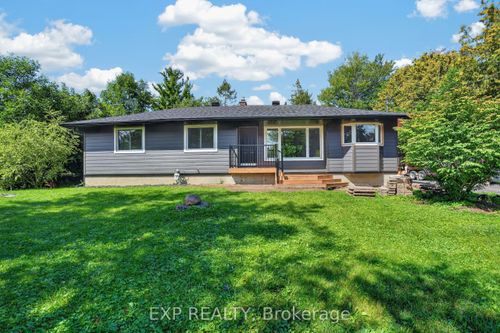 137 Grenfell Cres, Nepean, ON, K2G0G6 | Card Image