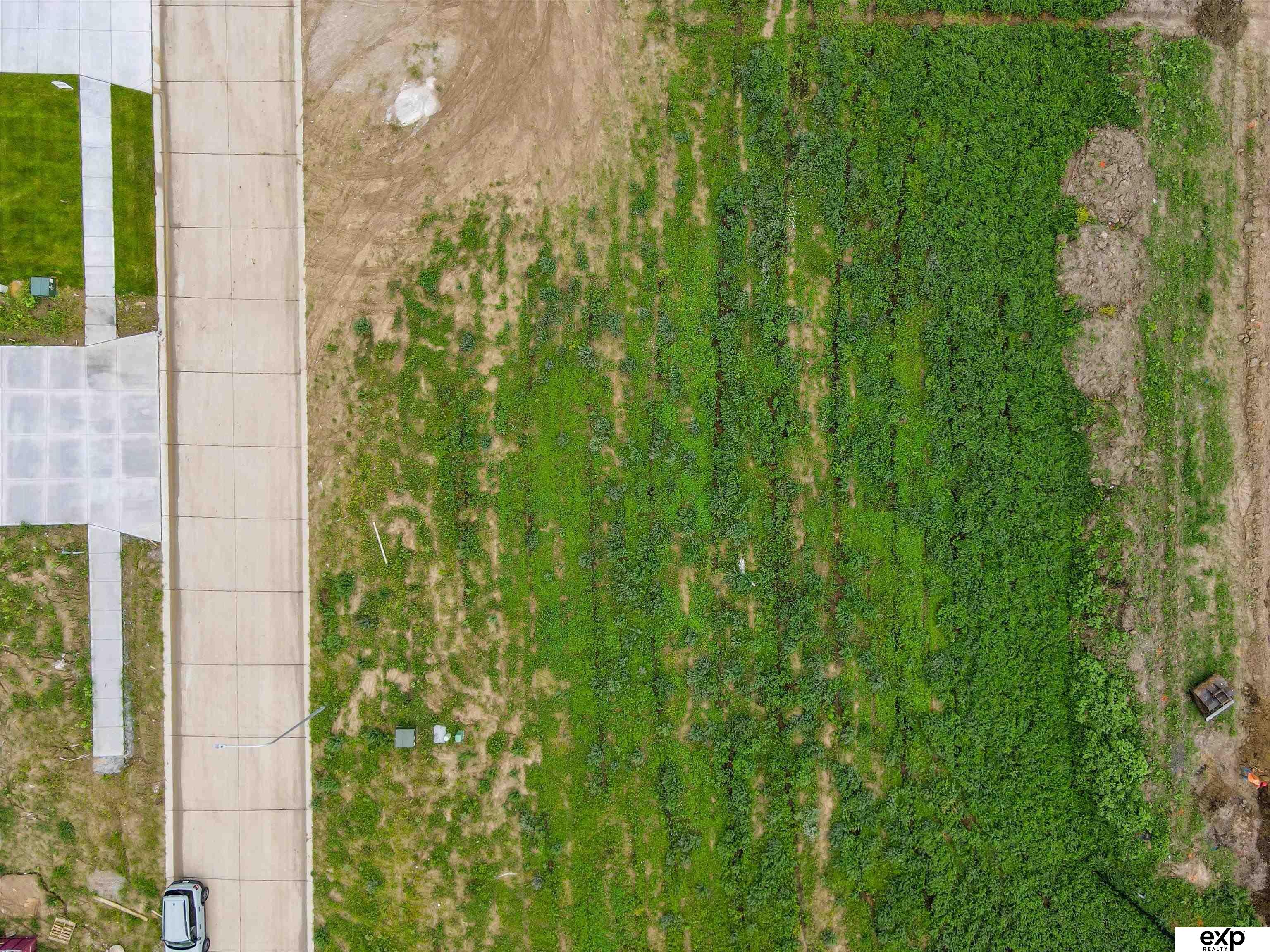 Land in Elkhorn 2