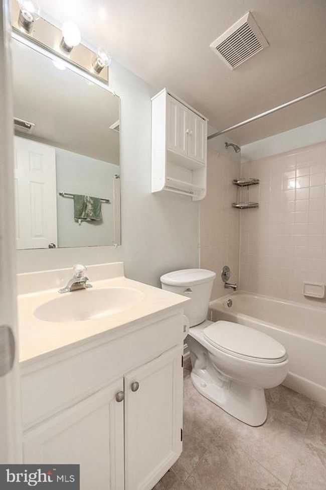 12836 Mill Brook Ct, Townhouse with 4 bedrooms, 4 bathrooms and null parking in WOODBRIDGE VA | Image 31