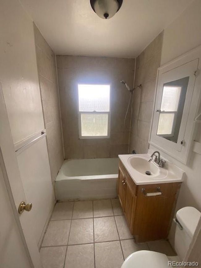 1636 Geneva St, House other with 2 bedrooms, 2 bathrooms and 1 parking in Aurora CO | Image 16