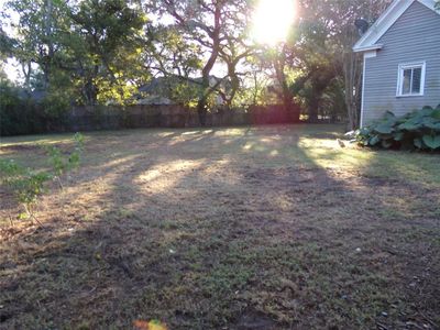 Back Yard | Image 3