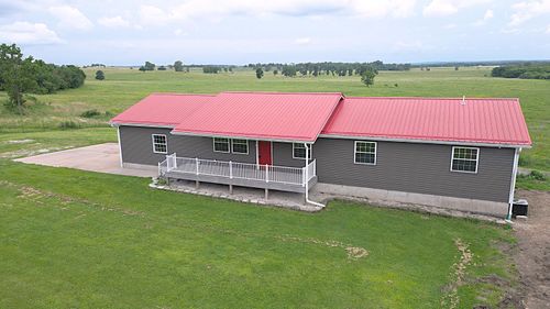 1738 E 400th Rd, Half Way, MO, 65663-9152 | Card Image