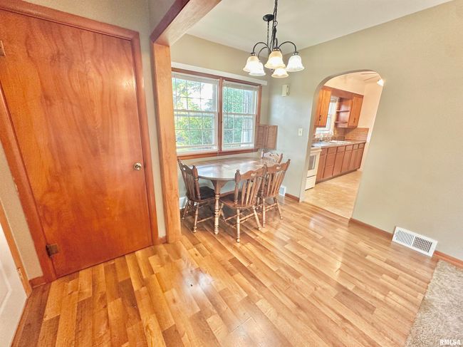 202 W South St, House other with 2 bedrooms, 1 bathrooms and null parking in Abingdon IL | Image 8