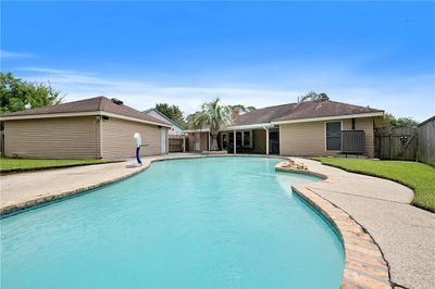 213 Berrywood Court, House other with 4 bedrooms, 2 bathrooms and null parking in Slidell LA | Image 2