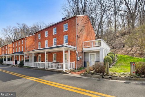 947 Oella Ave, ELLICOTT CITY, MD, 21043-4703 | Card Image