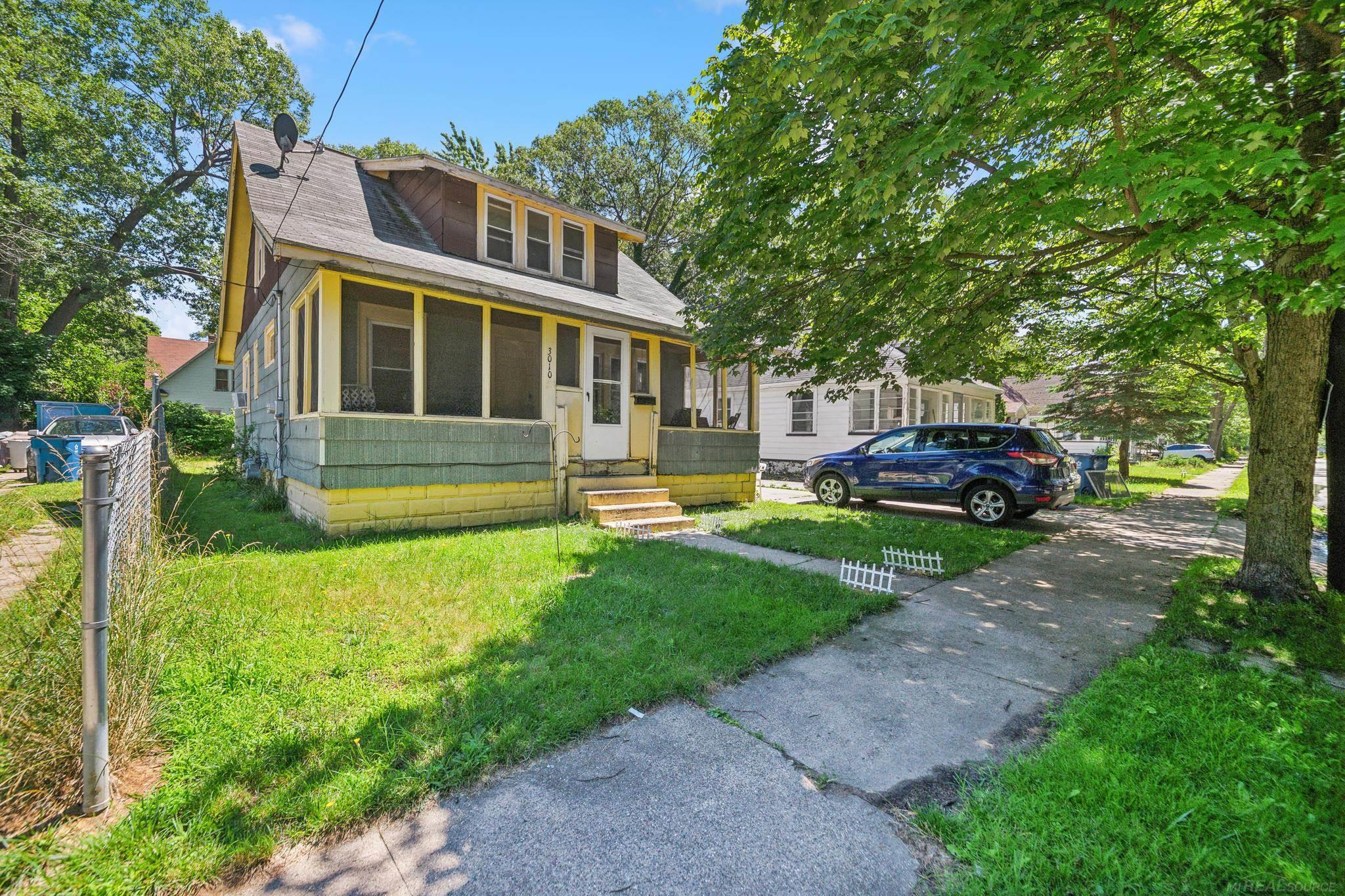 Highland St, Muskegon, MI 49444