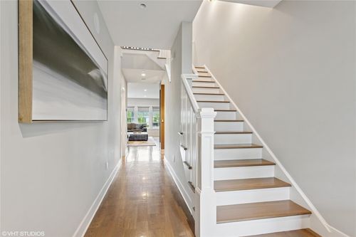 18 Rose Ln, Port Chester, NY, 10573-1612 | Card Image